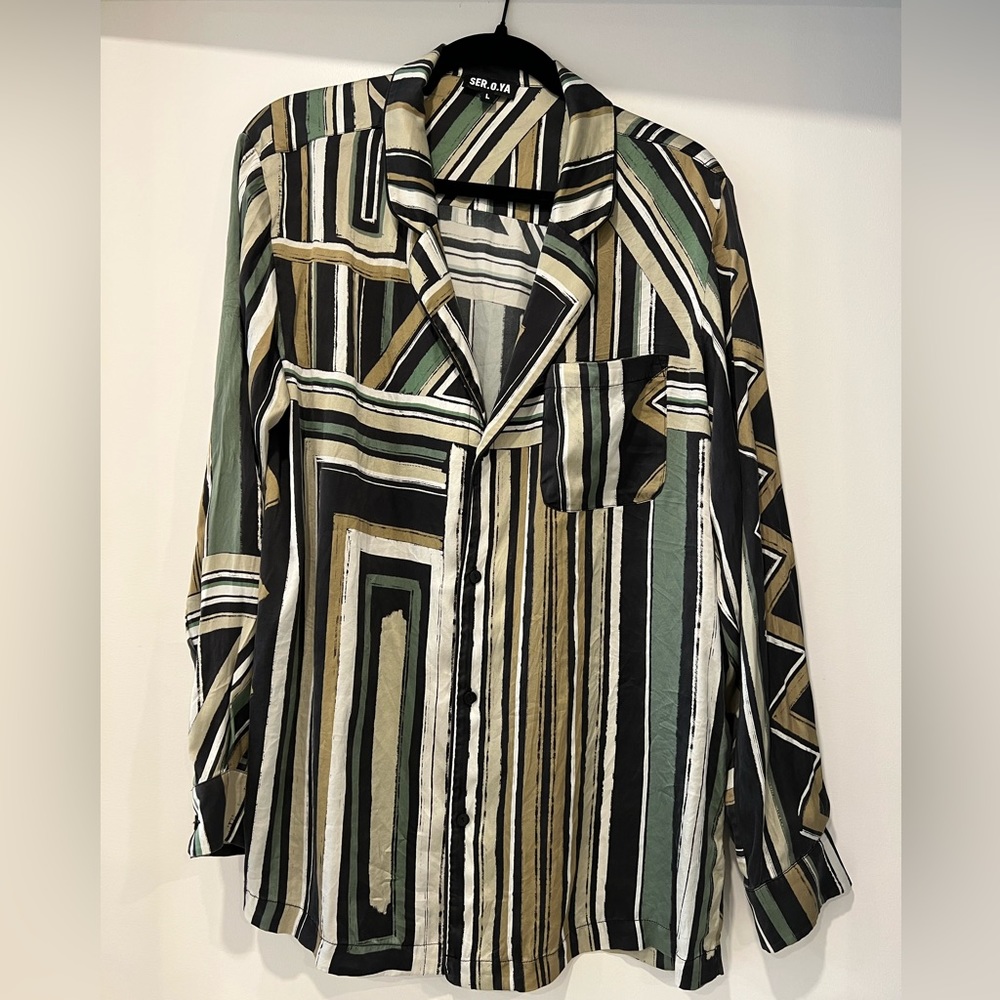 Long sleeve shirt size Large